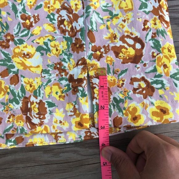 ASTR The Label NWT Women’s Floral Side Slit Mini Skirt Size XS - Picture 11 of 11